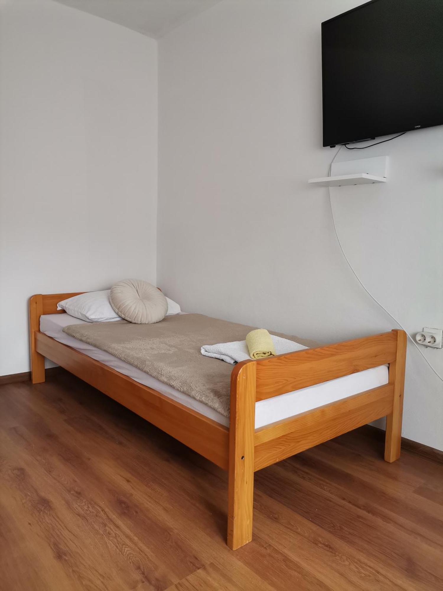 Aki Apartment Drvar Exterior photo